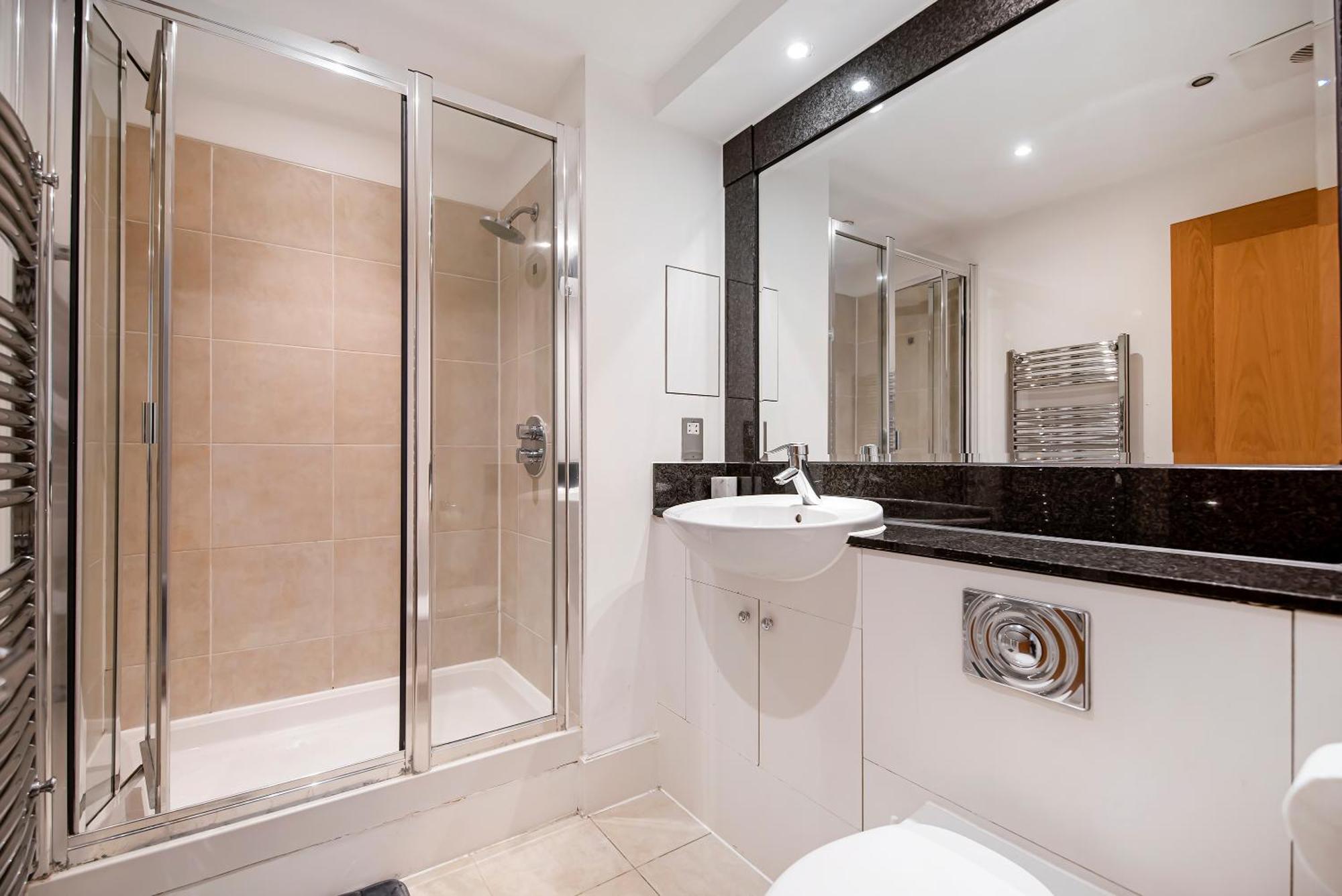 Central 2 Bed With Large Terrace 伦敦 外观 照片