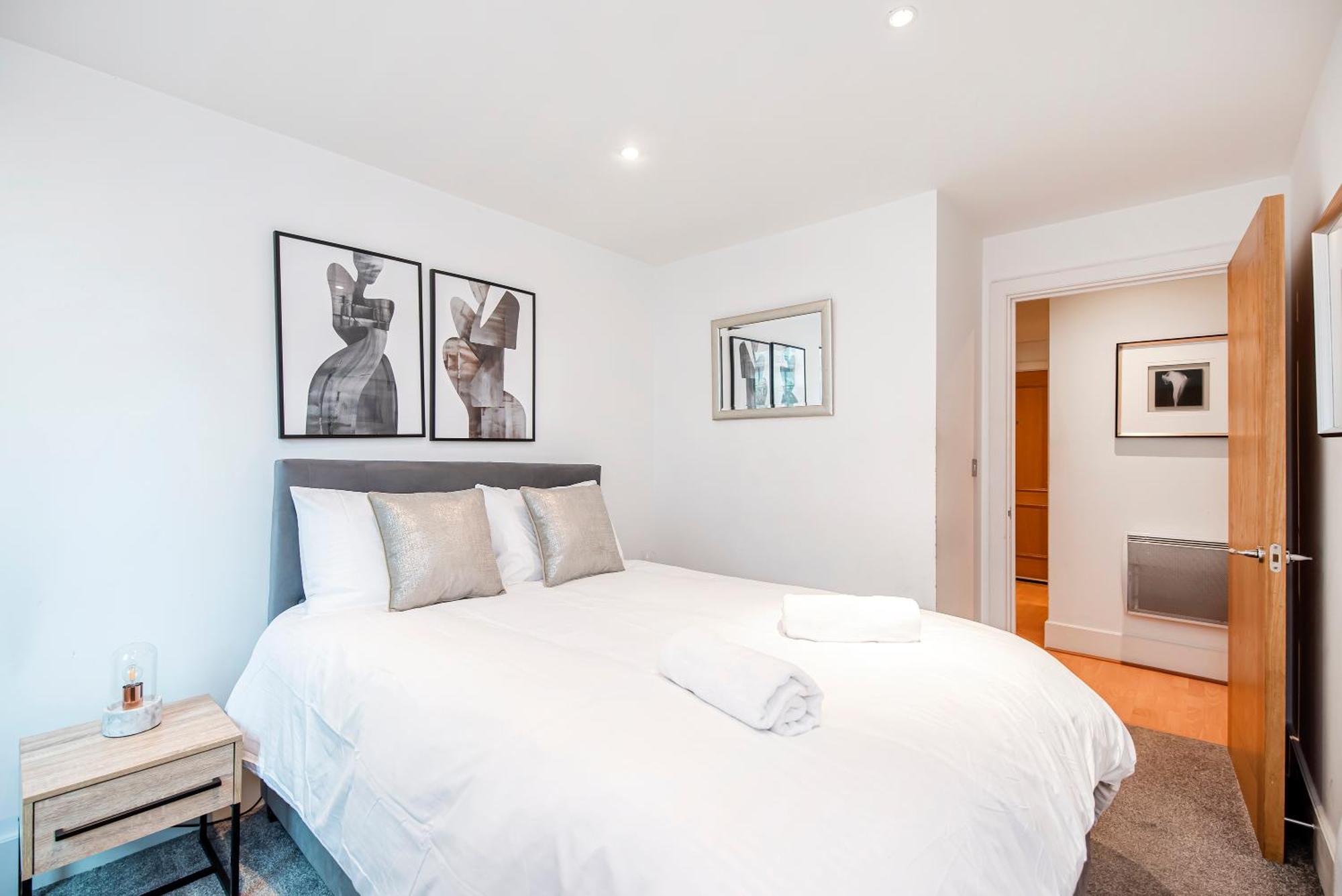 Central 2 Bed With Large Terrace 伦敦 外观 照片